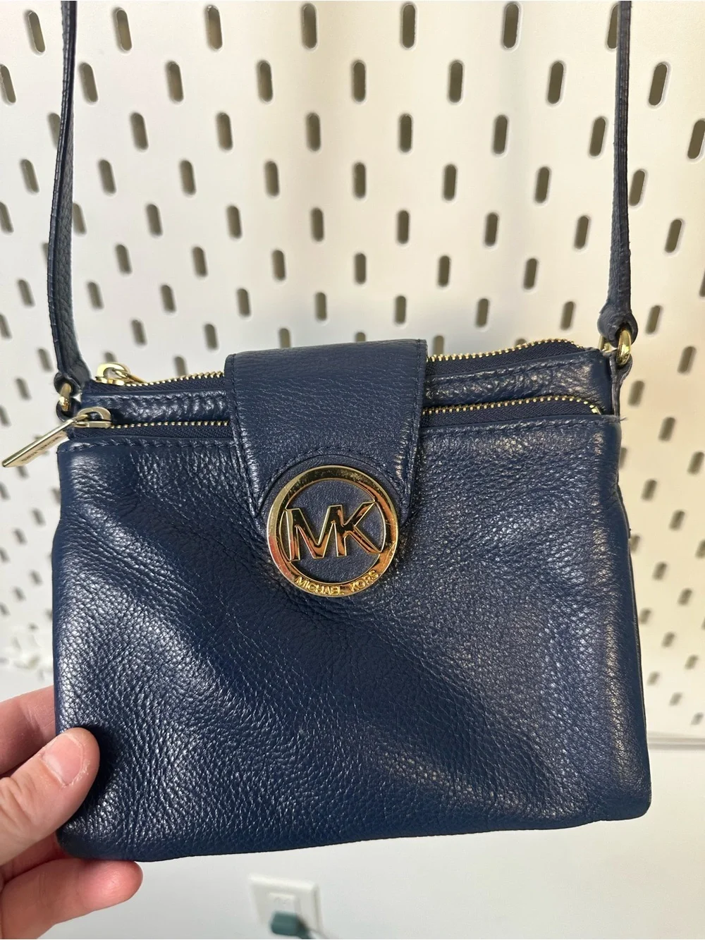 Michael Kors Fulton Crossbody Bag in Dark Blue Pebble Leather